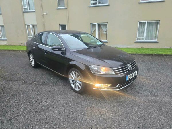 Volkswagen Passat Saloon, Diesel, 2013, Black