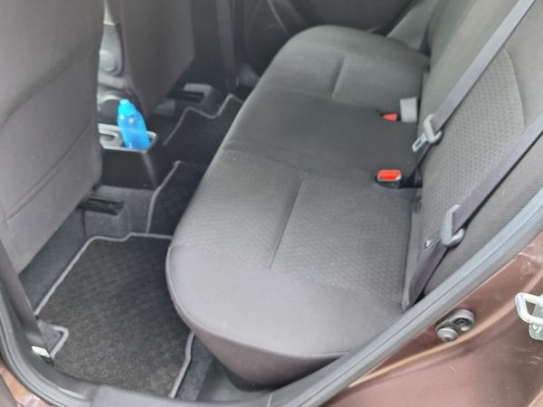 Suzuki Swift Hatchback, Petrol, 2019, Brown
