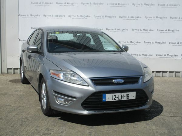 Ford Mondeo Saloon, Diesel, 2012, Silver