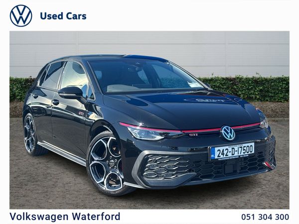 Volkswagen Golf Estate, Petrol, 2024, Black
