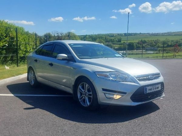 Ford Mondeo Hatchback, Diesel, 2014, Silver