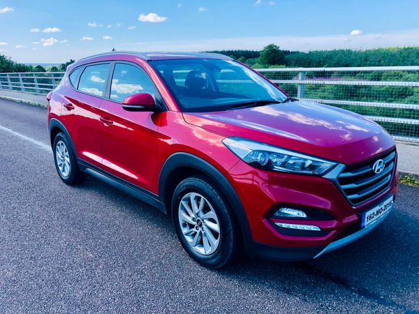 Hyundai Tucson SUV, Diesel, 2016, Red