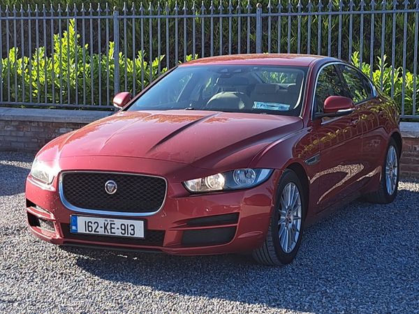 Jaguar XE Saloon, Diesel, 2016, Red
