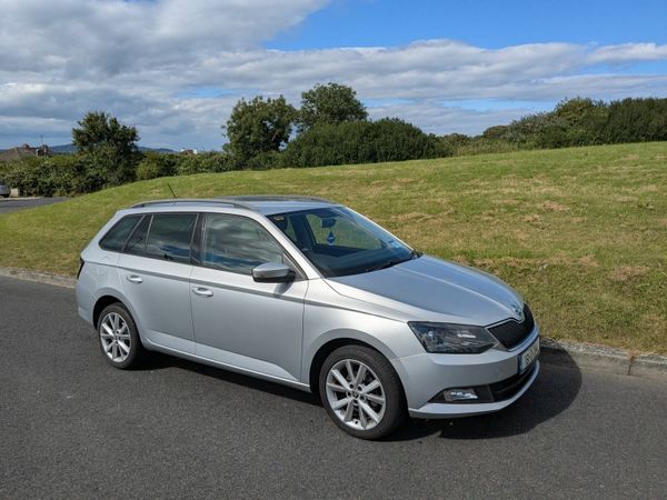 Skoda Fabia Estate, Petrol, 2016, Silver