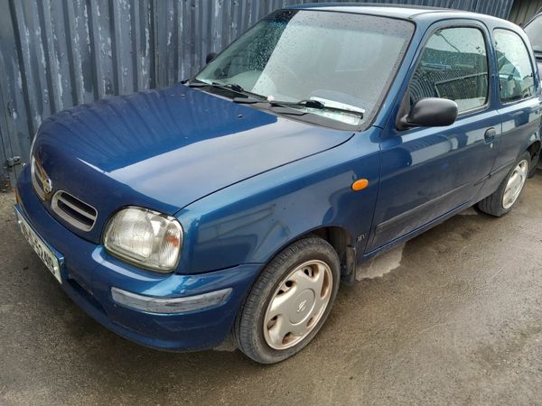 Nissan Micra Hatchback, Petrol, 1999, Blue