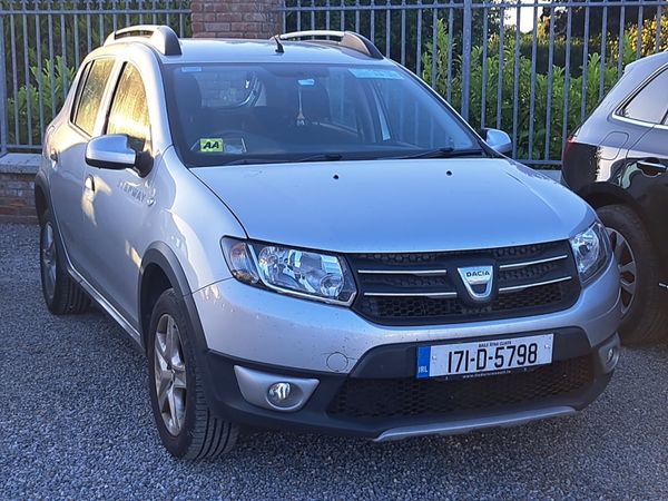 Dacia Sandero Stepway Hatchback, Diesel, 2017, Grey