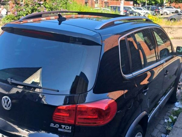 Volkswagen Tiguan SUV, Diesel, 2012, Black