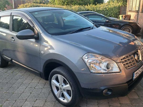 Nissan Qashqai Hatchback, Diesel, 2009, Grey