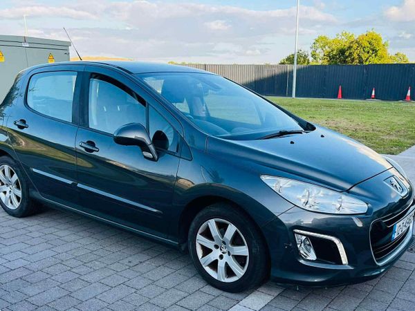 Peugeot 308 Hatchback, Diesel, 2012, Grey