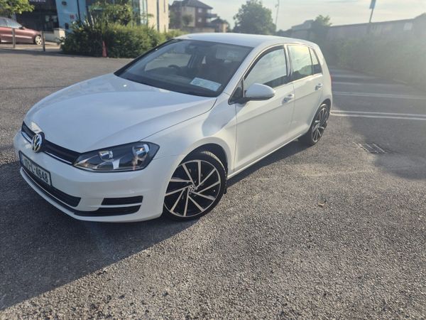 Volkswagen Golf Hatchback, Petrol, 2017, White
