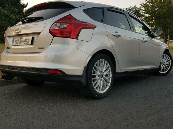 Ford Focus Hatchback, Diesel, 2013, Silver