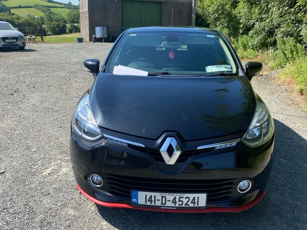 Renault Clio Hatchback, Petrol, 2014, Black