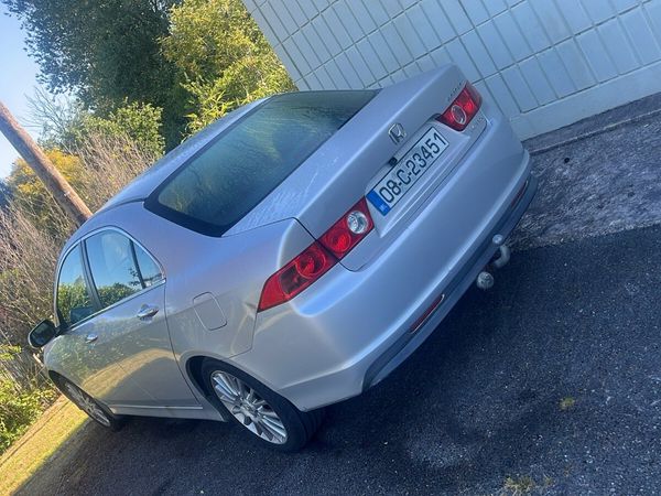 Honda Accord Saloon, Diesel, 2008, Silver