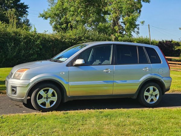 Ford Fusion Hatchback, Petrol, 2007, Silver