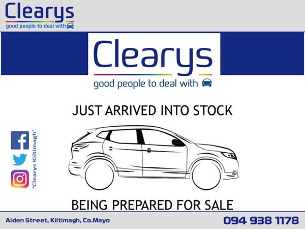 Nissan Qashqai MPV, Diesel, 2016, Red