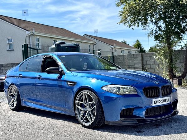 BMW M5 Saloon, Petrol, 2013, Blue