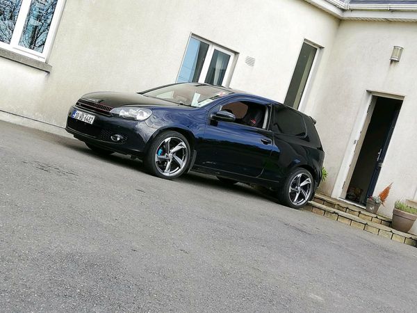 Volkswagen Golf Hatchback, Diesel, 2010, Black