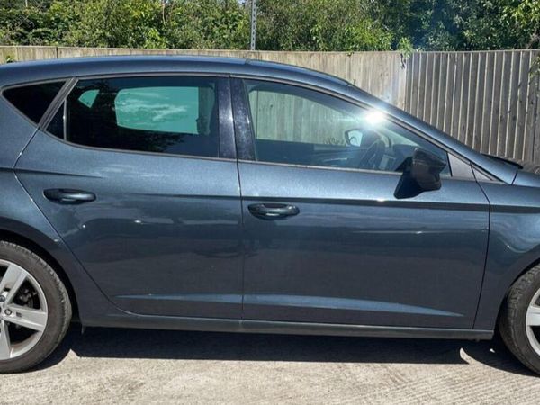 SEAT Leon Hatchback, Diesel, 2019, Grey