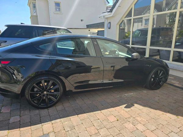 Tesla Model 3 Saloon, Electric, 2021, Black