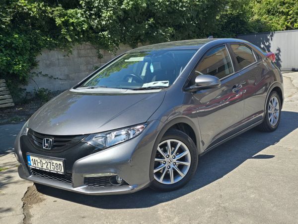Honda Civic Hatchback, Petrol, 2014, Grey