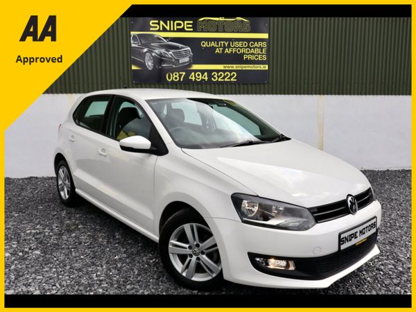 Volkswagen Polo Hatchback, Petrol, 2014, White