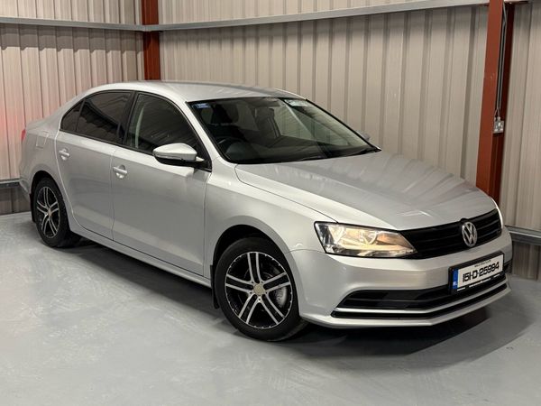 Volkswagen Jetta Saloon, Diesel, 2015, Silver