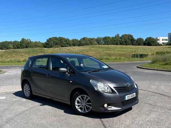 Toyota Verso MPV, Diesel, 2012, Grey