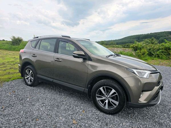 Toyota RAV4 SUV, Diesel, 2016, Bronze