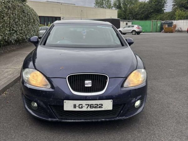 SEAT Leon Hatchback, Diesel, 2011, Blue