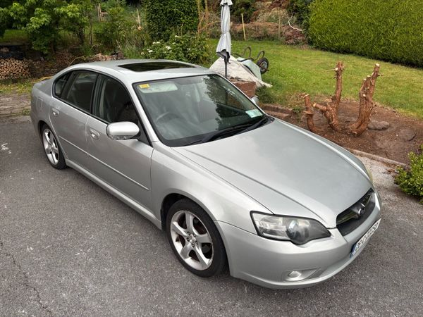 Subaru Legacy Saloon, Petrol, 2006, Silver