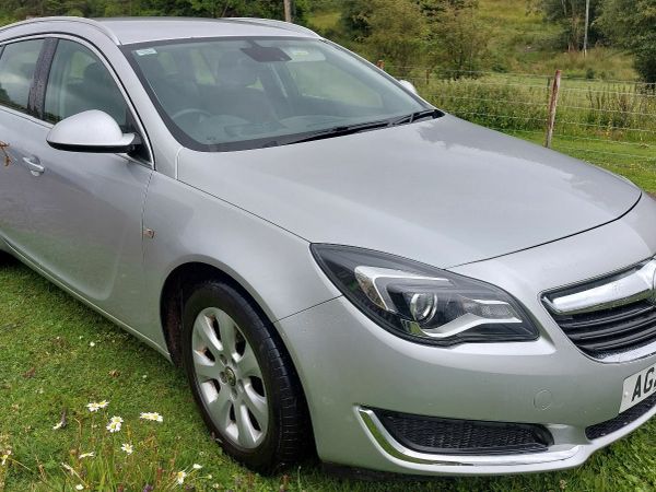 Vauxhall Insignia Estate, Diesel, 2015, Silver