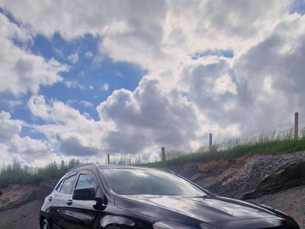 Mercedes-Benz GLA SUV, Diesel, 2014, Black