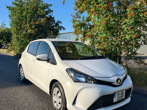 Toyota Vitz Hatchback, Petrol, 2015, White