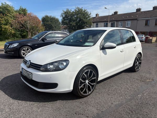 Volkswagen Golf Hatchback, Diesel, 2010, White