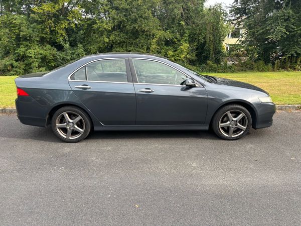 Honda Accord Saloon, Diesel, 2008, Silver