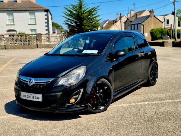 Vauxhall Corsa Hatchback, Petrol, 2013, Black