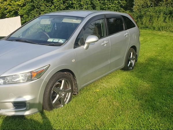 Honda Stream MPV, Petrol, 2006, Silver