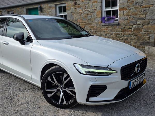 Volvo V60 Estate, Petrol Plug-in Hybrid, 2020, White