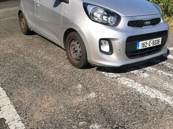 Kia Picanto Hatchback, Petrol, 2016, Silver