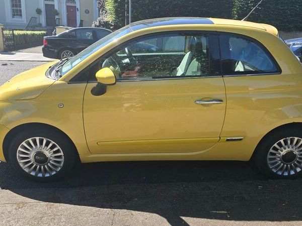 Fiat 500 Hatchback, Petrol, 2012, Yellow