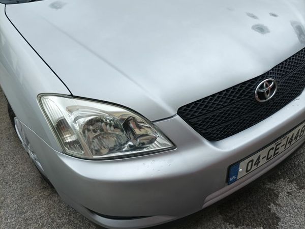Toyota Corolla Hatchback, Petrol, 2004, Silver