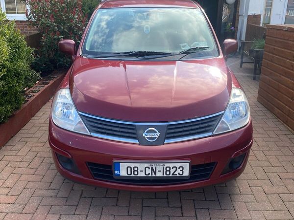 Nissan Tiida Saloon, Diesel, 2008, Red