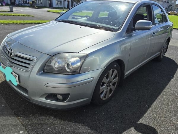 Toyota Avensis Hatchback, Petrol, 2007, Silver