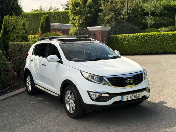 Kia Sportage SUV, Diesel, 2012, White