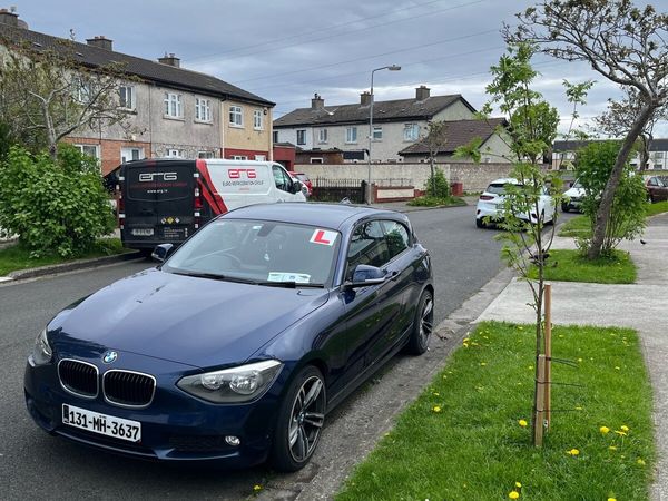 BMW 1-Series Hatchback, Petrol, 2013, Blue