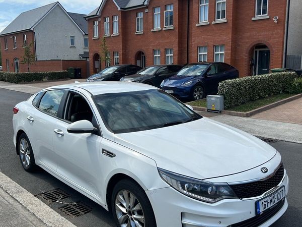 Kia Optima Saloon, Diesel, 2016, White