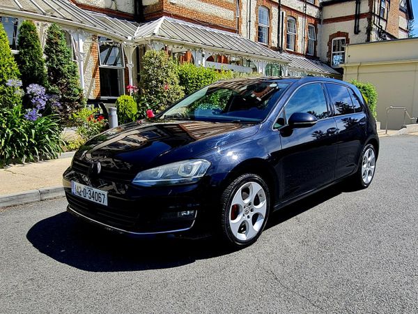 Volkswagen Golf Hatchback, Petrol, 2014, Black