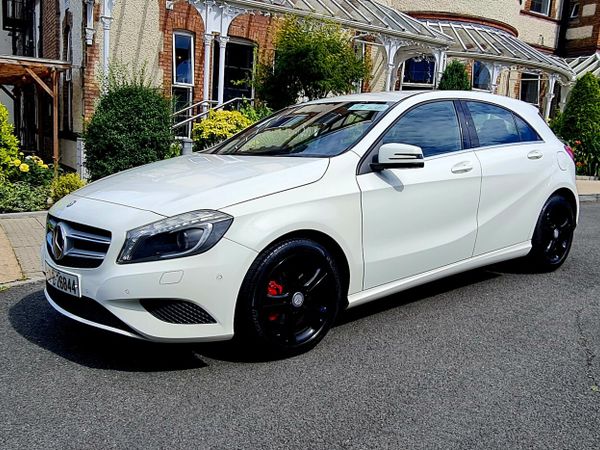 Mercedes-Benz A-Class Hatchback, Petrol, 2013, White