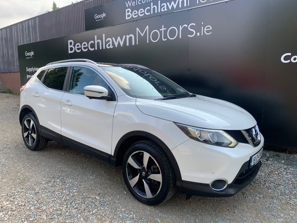Nissan Qashqai Hatchback, Petrol, 2015, White