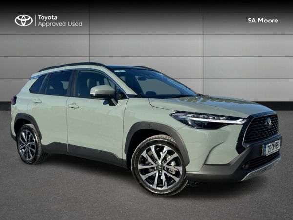 Toyota Corolla Cross Hatchback, Petrol Hybrid, 2025, Green